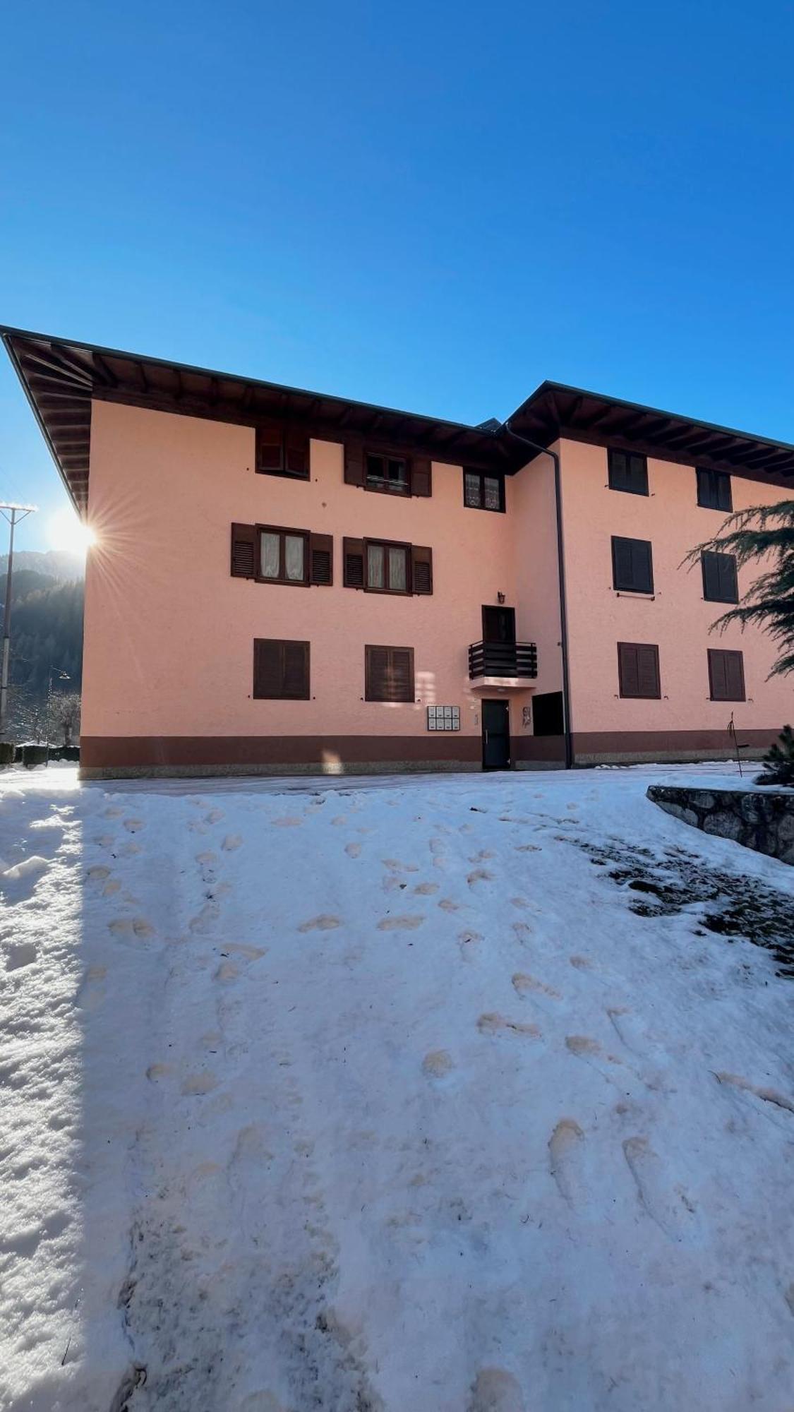 Appartamento Caprioli Pellizzano Exteriör bild